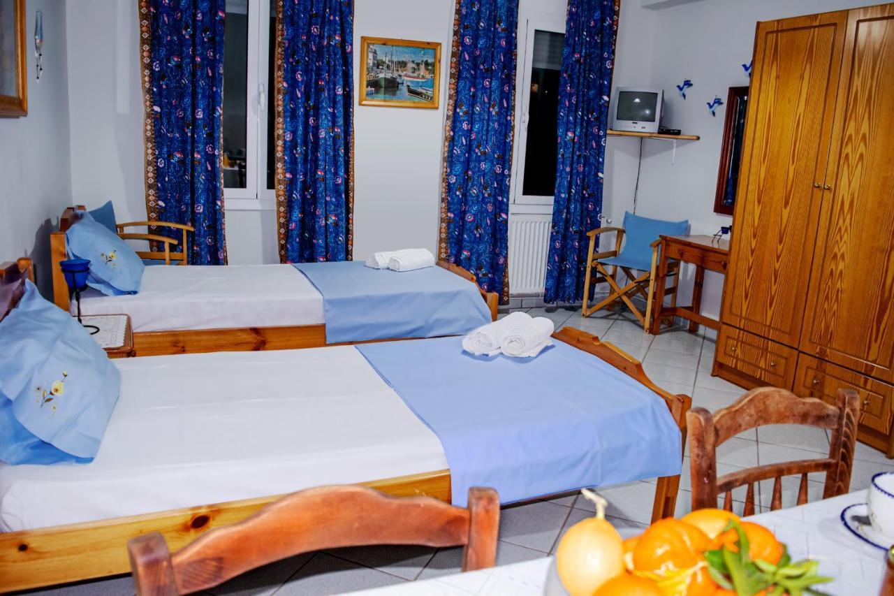 Kleidas Apartments Thymiana Bagian luar foto
